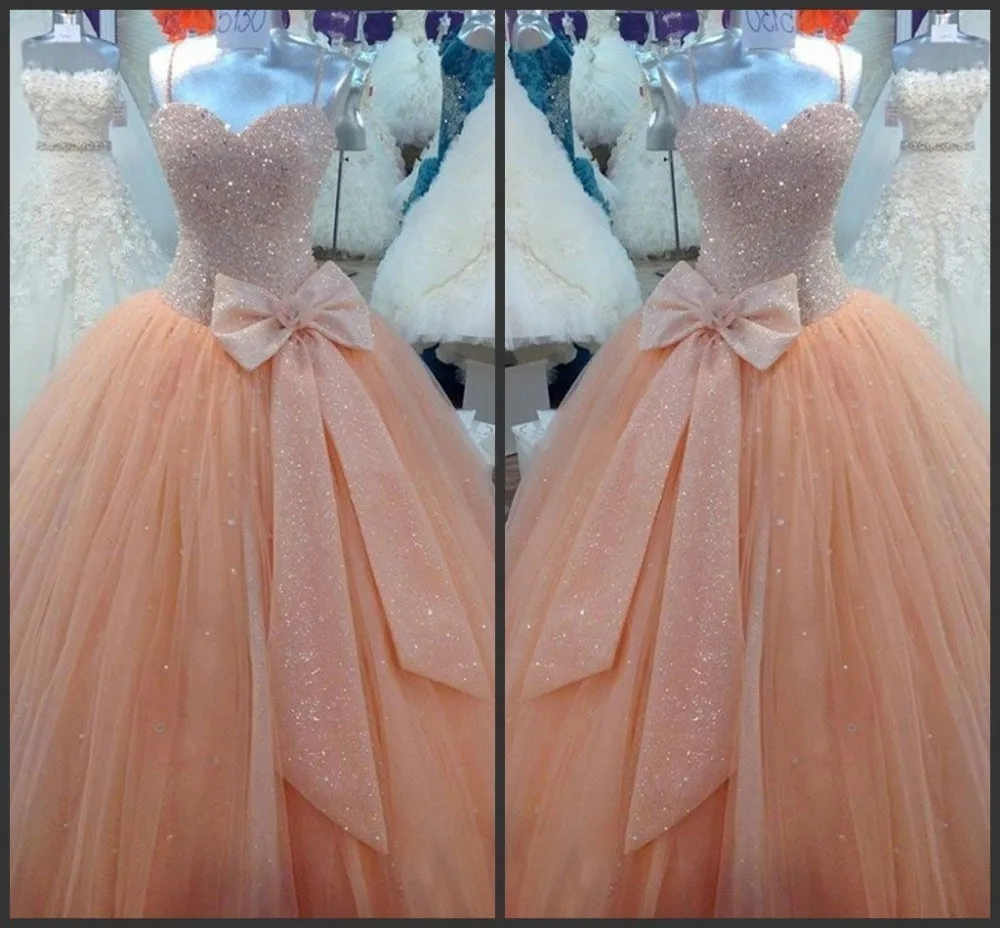 Роскошные платья Quinceanera 2020 с сердечком из органзы бантом и поясом длиной до пола - Фото №1