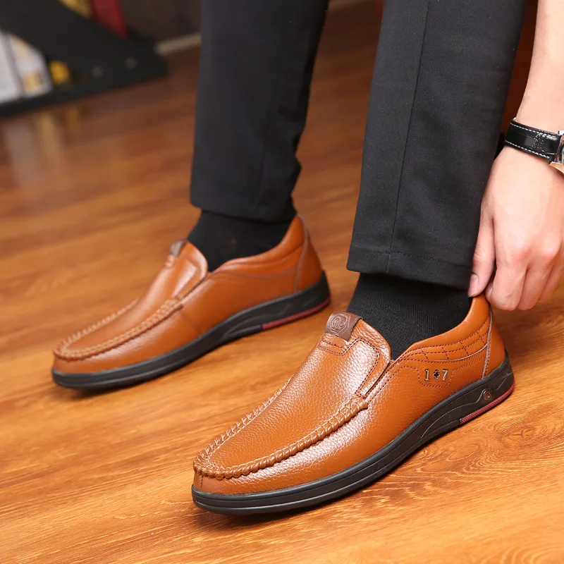 Shoes men 2019 Genuine Leather casual slip on spring autumn solid shoes flat height increase DD099 | Обувь