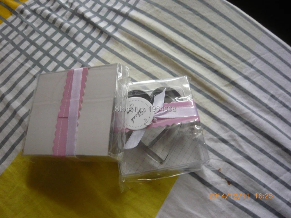 

wedding favor gift and giveaways--Cut Out for Each Other Stainless Steel Heart Shaped Cookie Cutters party favors 20pcs/lot