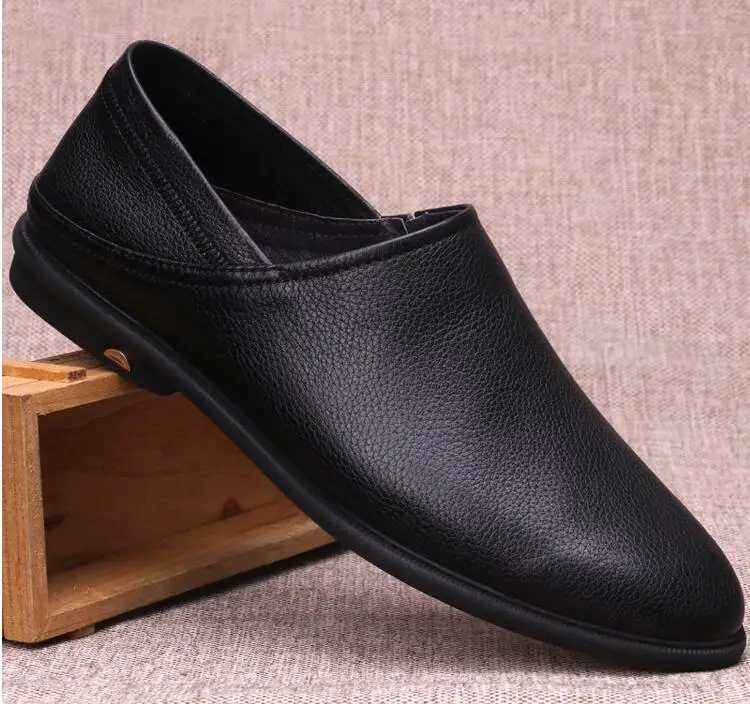 

Casual shoes men'spointed toe leather soft bottom all match spring 2018 new lazy shoes men's soft leather driving shoes