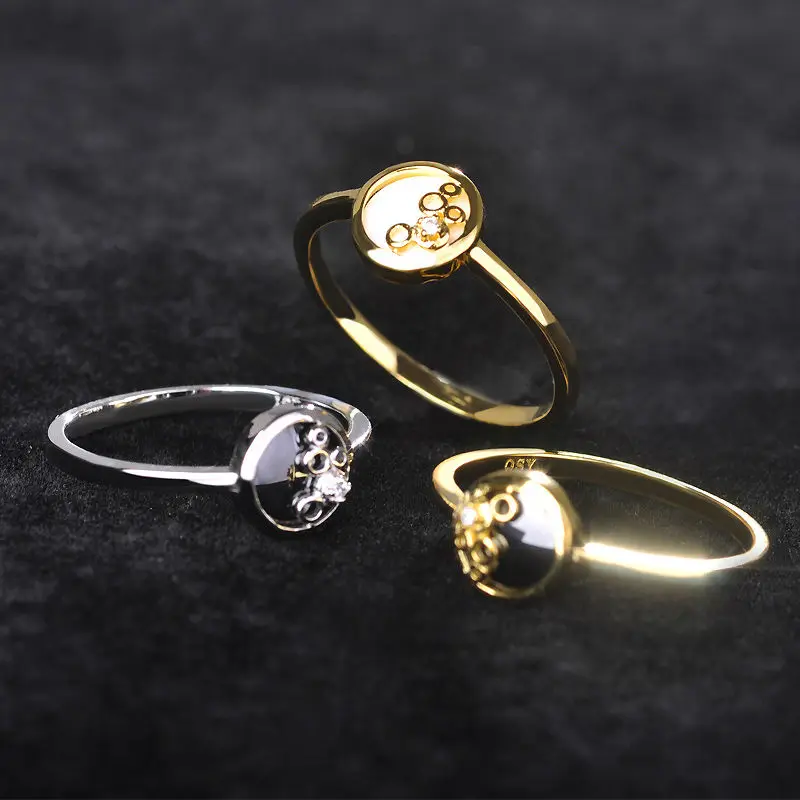 Набор керамических украшений Blucome серьги-пусеты золотого цвета с цирконием