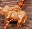 pig Резная деревянная стерео Пряжка для ключей, подарок, подвеска с двенадцатью зодиакальными драконами и тигром для PEUGEOT 206 207 307 308 407 508 - Название цвета: pig