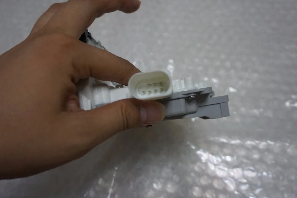 Бесплатная доставка передний правый центральный привод защелки дверного замка