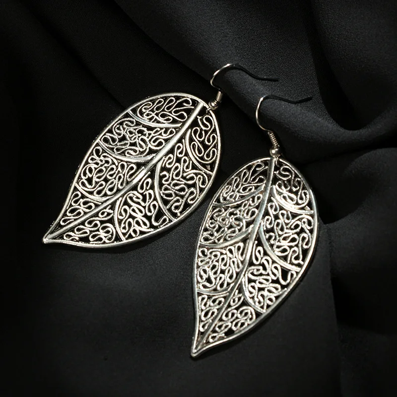 

fashion Luxury boho Double color Leaf Dangle earrings Vintage Leaves long tassels drop Earring for women Jewelry