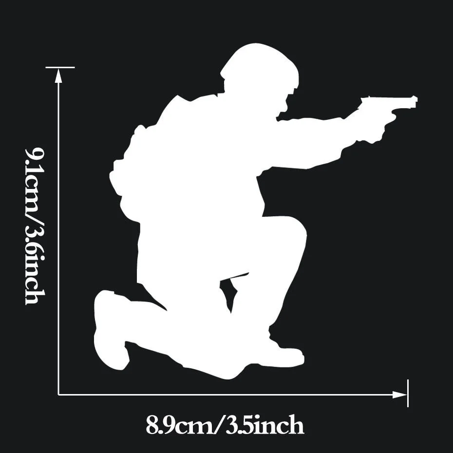 Солдата с наклейка пистолетом пистолет военный ноутбук оконная 9.1x8.9cm|Наклейки