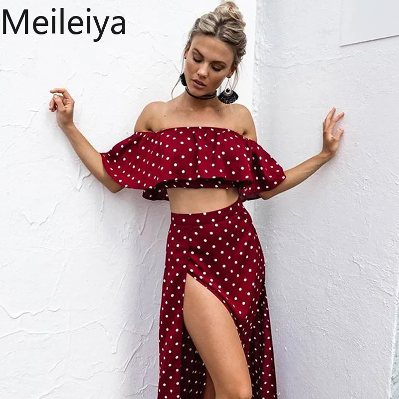 Женское длинное платье с открытыми плечами Lily Rosie красное винтажное в горошек