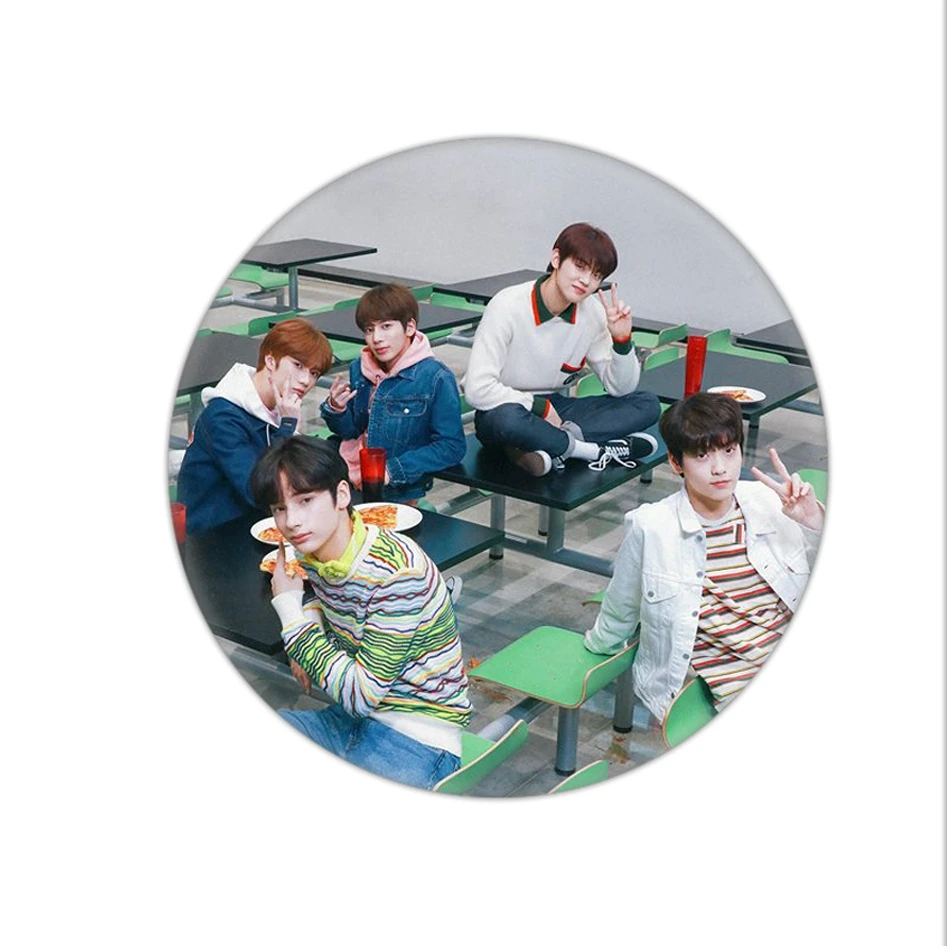 KPOP TXT TOMORROW X TOGETHER альбом брошь значок КНОПКА булавка аксессуары для одежды шляпа украшение для рюкзака - Окраска металла: 8
