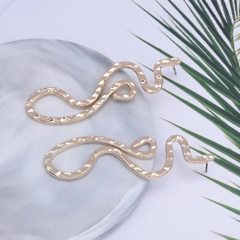 Европейские преувеличенные простые серьги в форме дракона и змеи полые