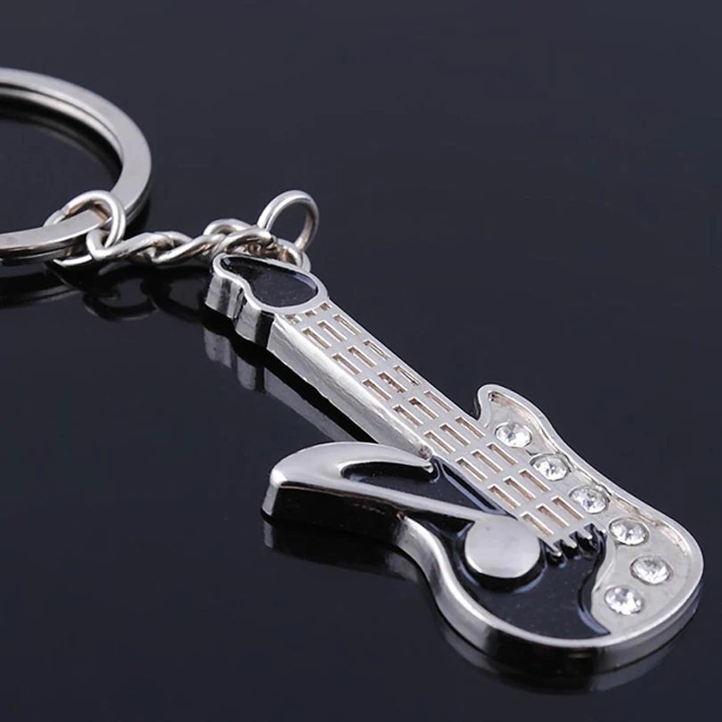 

10PCS Personality Guitar Metal Keychain Fashion Crystal Car Keyring J152