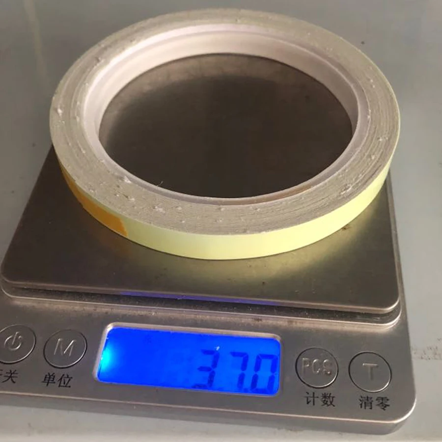 Велосипедные светоотражающие ленты 1 см * 800 светящиеся самоклеящиеся