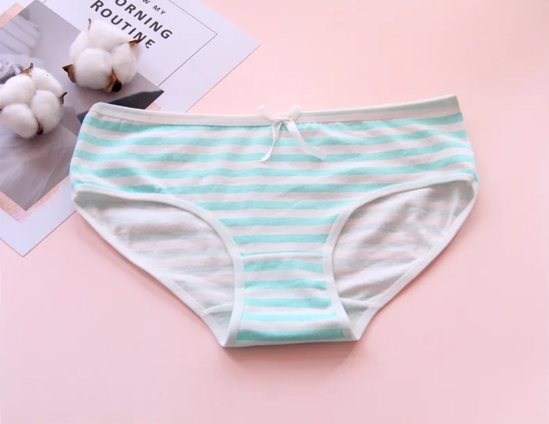 4pcs one lot mix colors Kids Underwear Girl Child Briefs 8019 | Мать и ребенок
