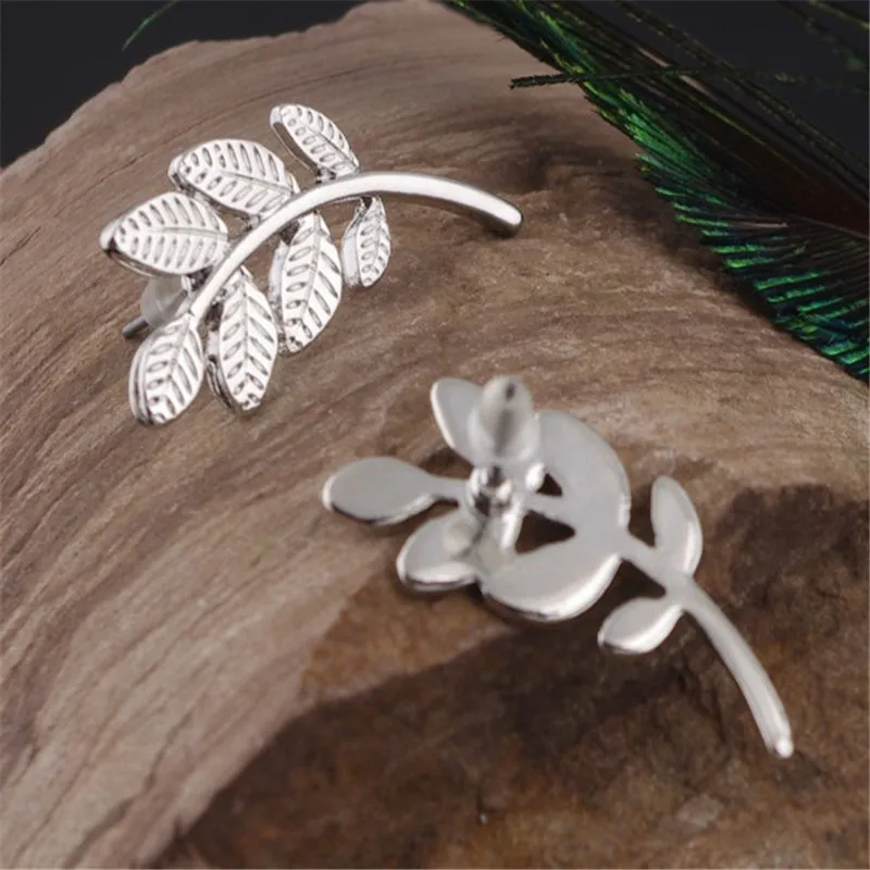 Мода 2017 г. листьев Форма Серьги гвоздики желтый/цвет серебристый Золотой для Для