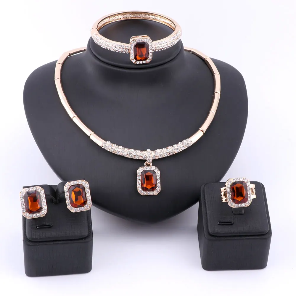 Женский комплект ювелирных изделий с кристаллами золотые вечерние