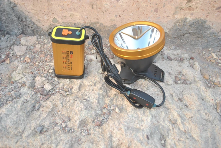 Высокомощный портативный светодиодный фонарь с usb налобный cree L2 перезаряжаемый