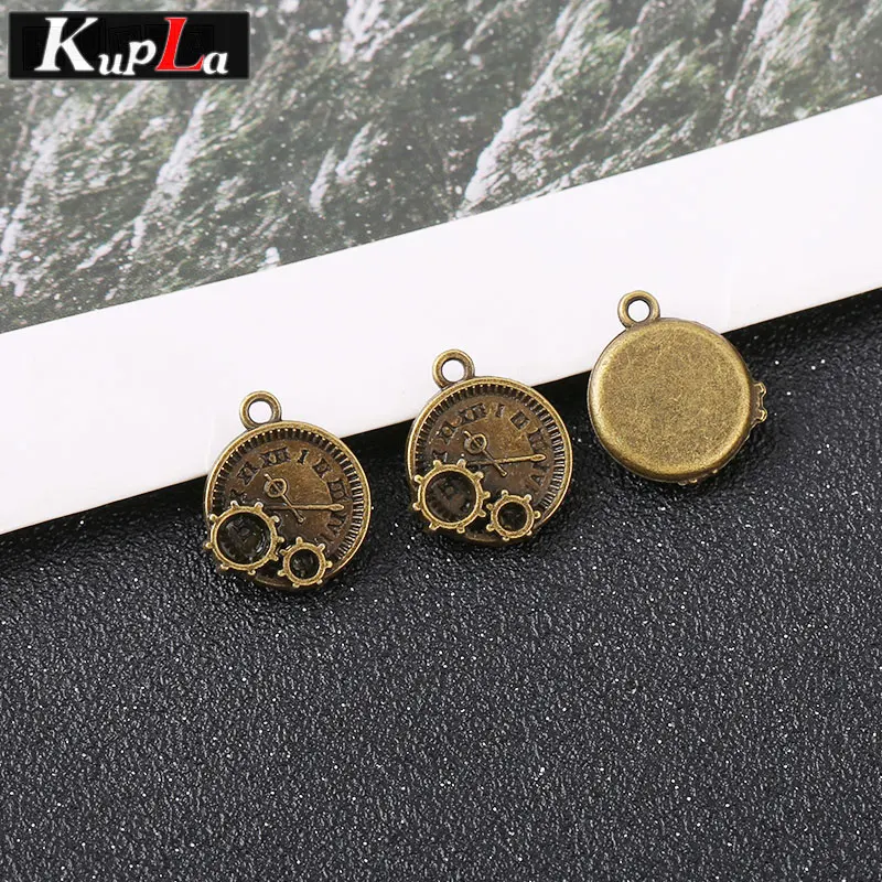 Vintage Metal Small Clock Charms Classic Fashion DIY Handmade Accesorios Pendant for Jewelry Making C6309 | Украшения и