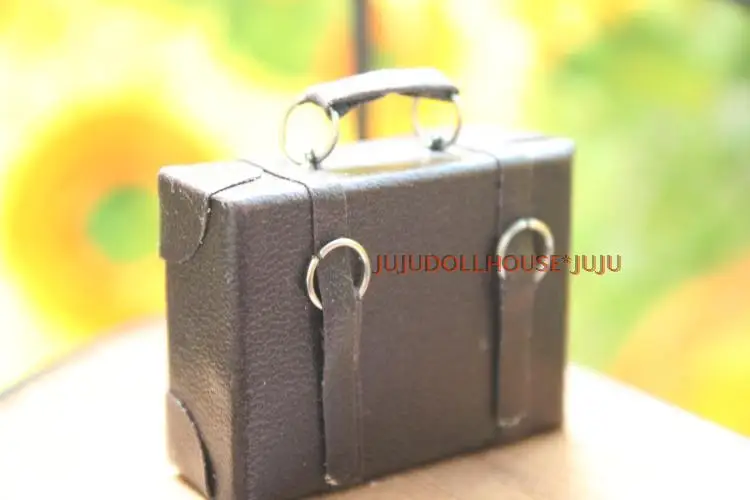 

MINI doll house Siwan scene simulation antique mini-suitcase