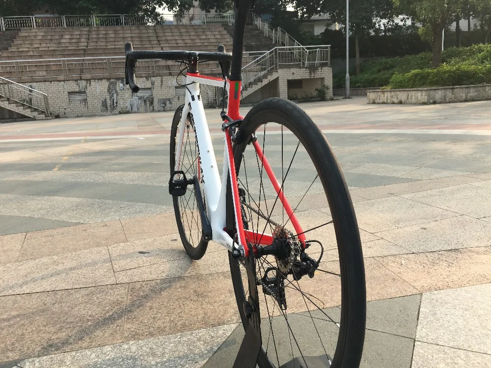 Тайваньский бренд FASTERWAY burnt orange с серебристым Карбоновым велосипедом 22 speed R8000 Groupset велосипед D тормоз 49/52/54/56/58