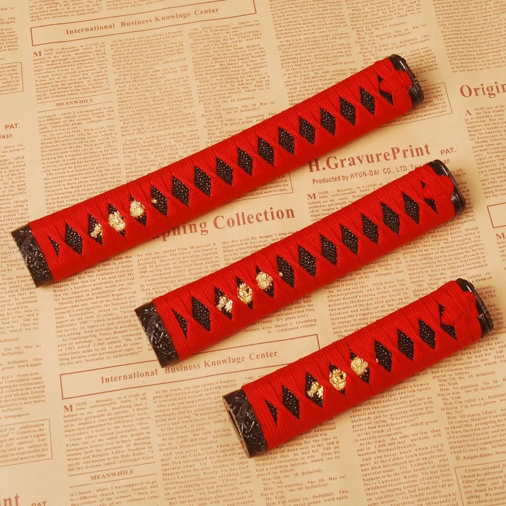 Изящный набор деревянных поделок ручка Tsuka из красного шелка Ito черного Rayskin и