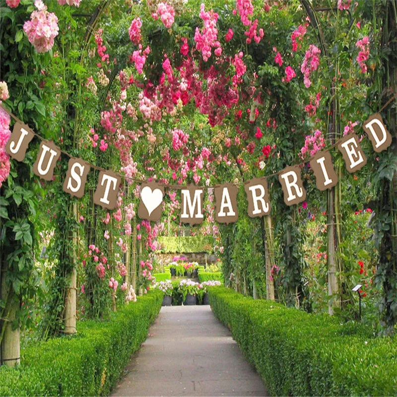 Free Shipping just married Bunting Banner Wedding Photo Booth Props Birthday Party Photography Decoration supplies bridal shower | Дом и сад