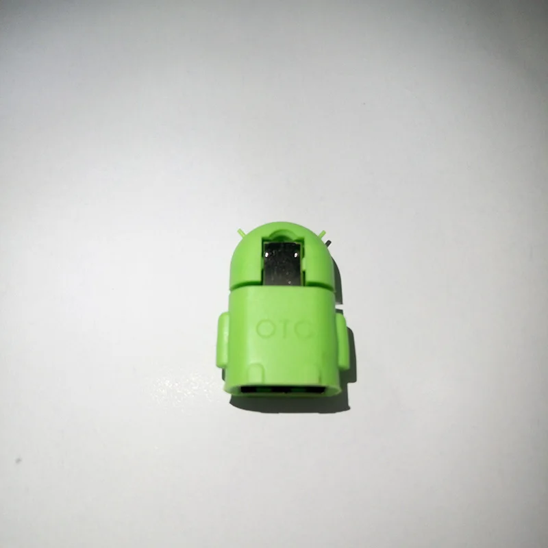 Оптовая продажа Портативный многоцветный робот формы Android Micro USB к конвертер OTG