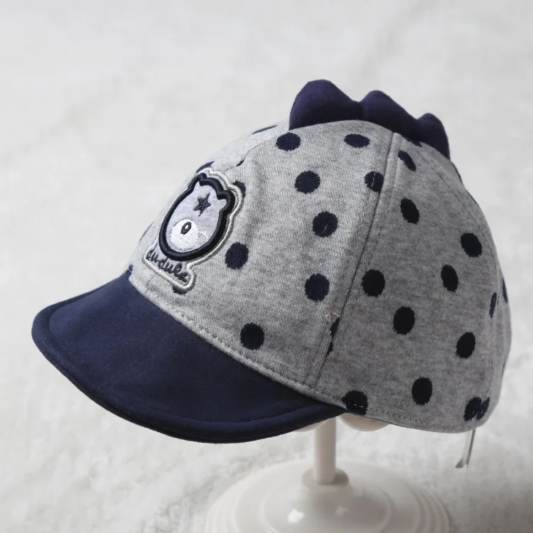 2017 осенние для маленьких детей новый в горошек медведь корона с язык крышка