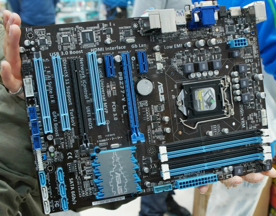 100% оригинальная Бесплатная доставка Материнская плата ASUS P8Z77 V LX DDR3 LGA 1155 32GB Intel Z77