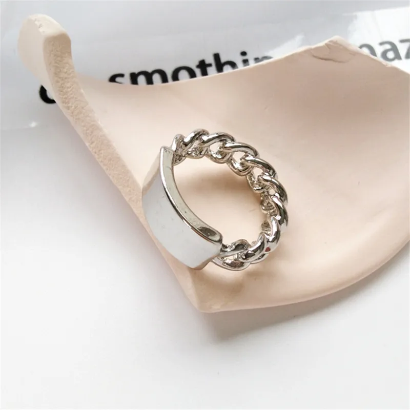 

Temperament alloy ring around Europe and the United States women jewelry fashion simple index finger ring personality trend