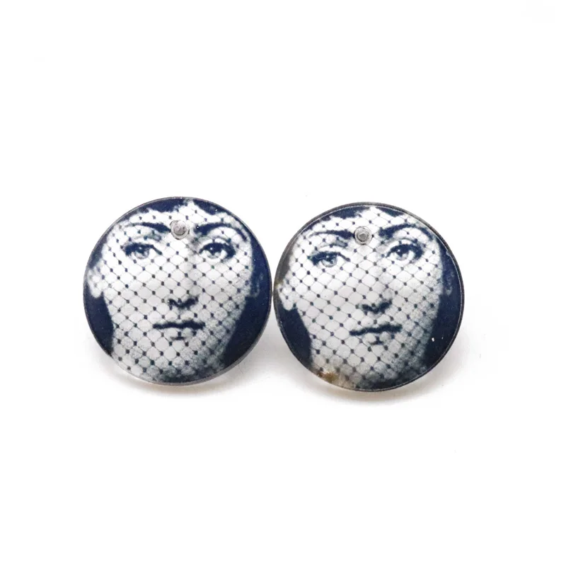 

Fashion Round Resin Abstract Stud Earrings