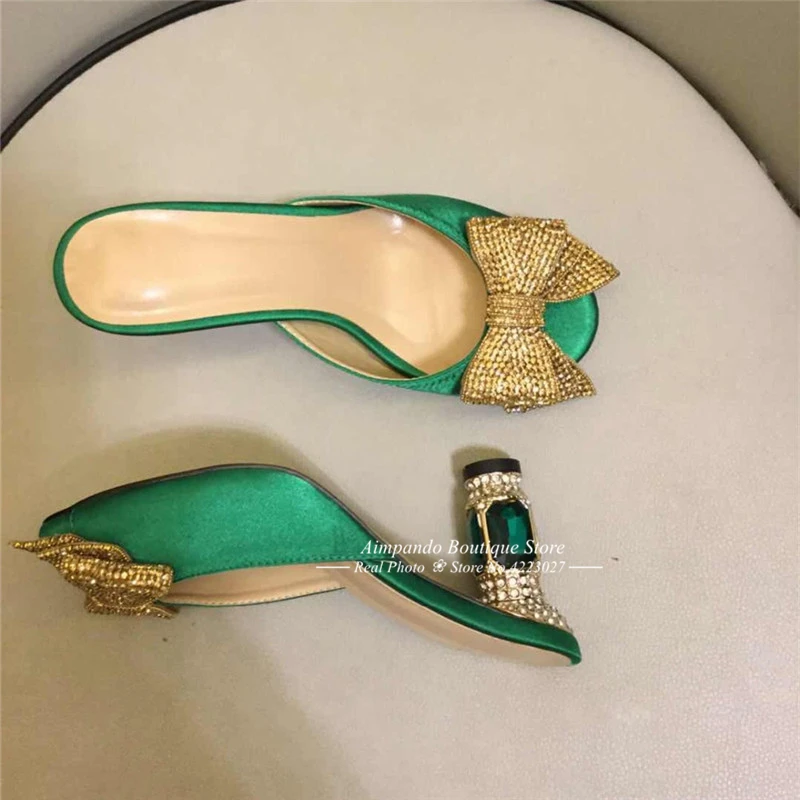 Роскошные шлепанцы на каблуке со стразами; женская обувь золотистого цвета с большим бантом-бабочкой из атласа хорошего качества с открытым носком; Новинка года; женская верхняя одежда