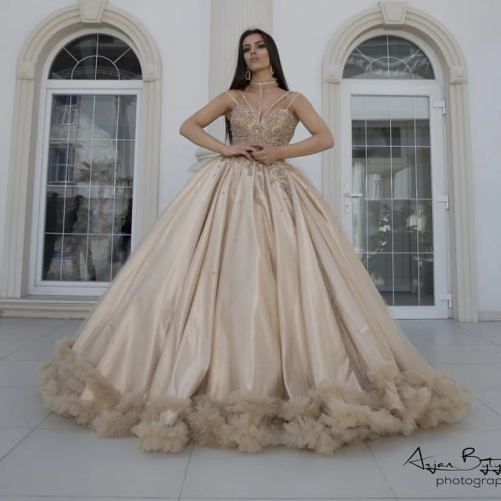 Goede Champagne Prom Dresses 2019 Pailletten Kralen Kant Applicaties Satin Avondjurken Baljurk Avondjurken