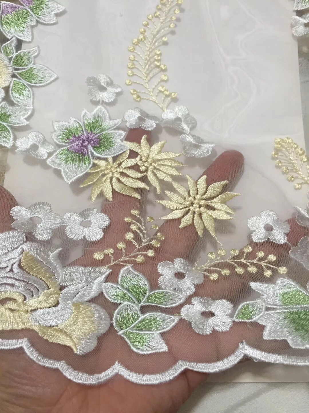 

Best Quality African Lace Fabric Swiss Voile Lace High Quality Emboridery French Mesh 2018 Nigeria Lace Fabric Material KCD946