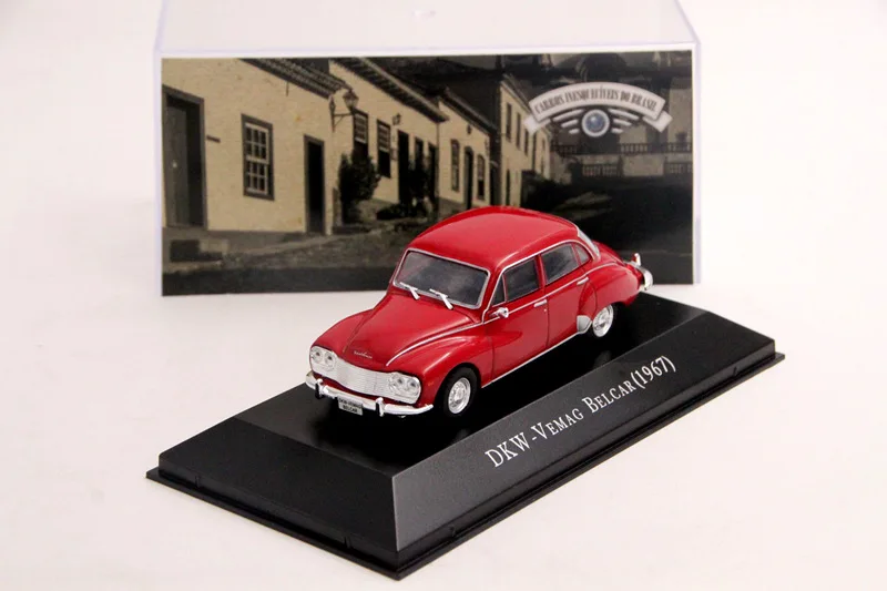 DKW 1967 Алтая IXO 1:43 DKW Vemag Candango 1961/Vemag Belcar 1967/1965/белкар такси Санта катарин/Vemag fessore 1967 литые модели игрушек - Цвет: DKW 1967