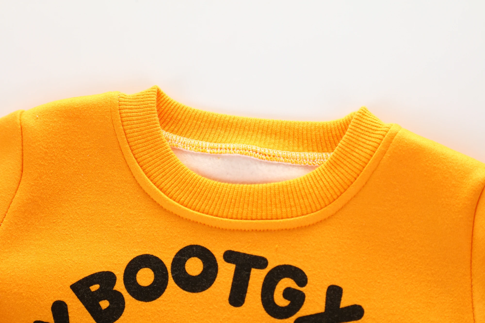 autumn and winter new children's long-sleeved baby sweater and plus velvet single coat