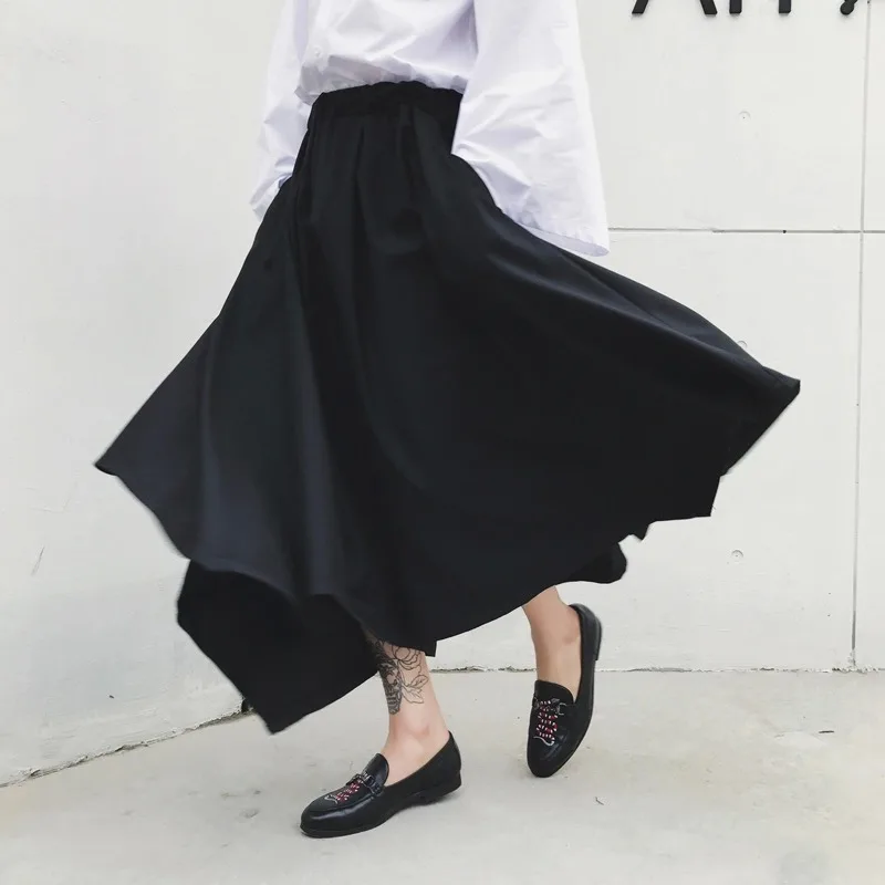 

New Elegant Men's Dark Black Loose Casual Wide Leg Culotte Pants Cross-Pants New Original Design Big Drop Crotch Couples Pants