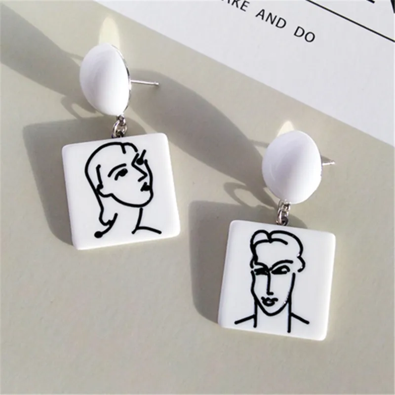 stud earring Модные серьги-гвоздики с эпоксидной смолой женские акриловые Асимметричные абстрактные серьги-гвоздики необычайно короткие геометрические белые полимерные серьги - Окраска металла: stud earring