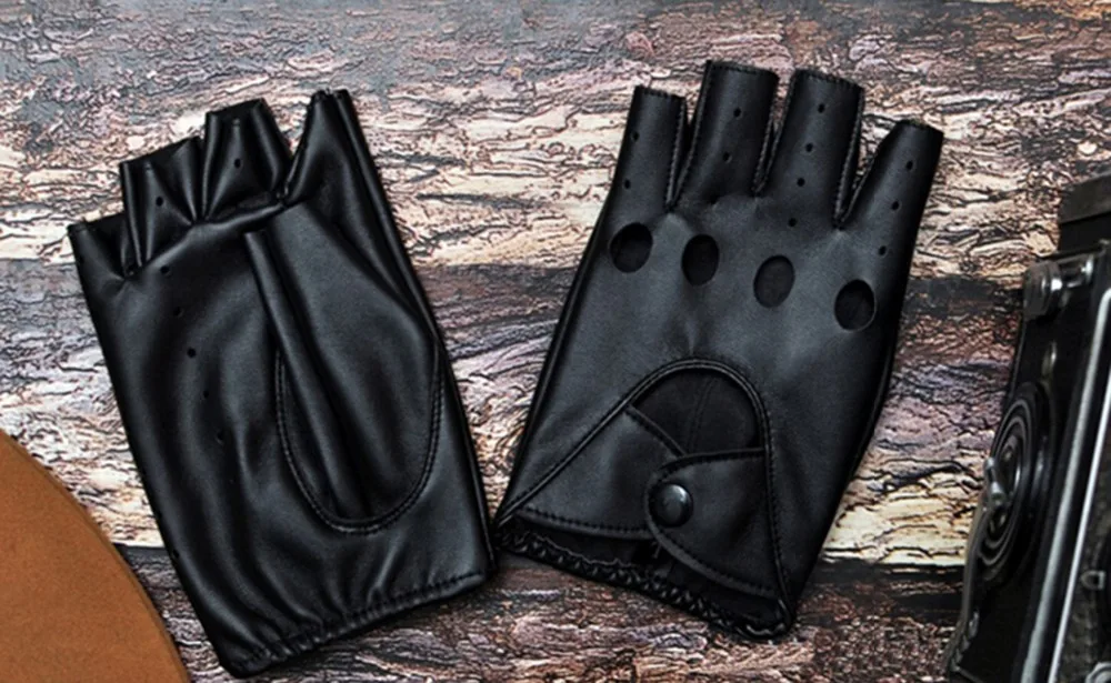 

Gloves & Mittens