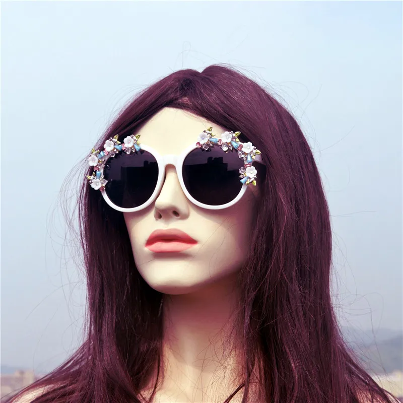 Дизайнерские женские солнцезащитные очки с бриллиантами круглые UV400 Ретро стиль