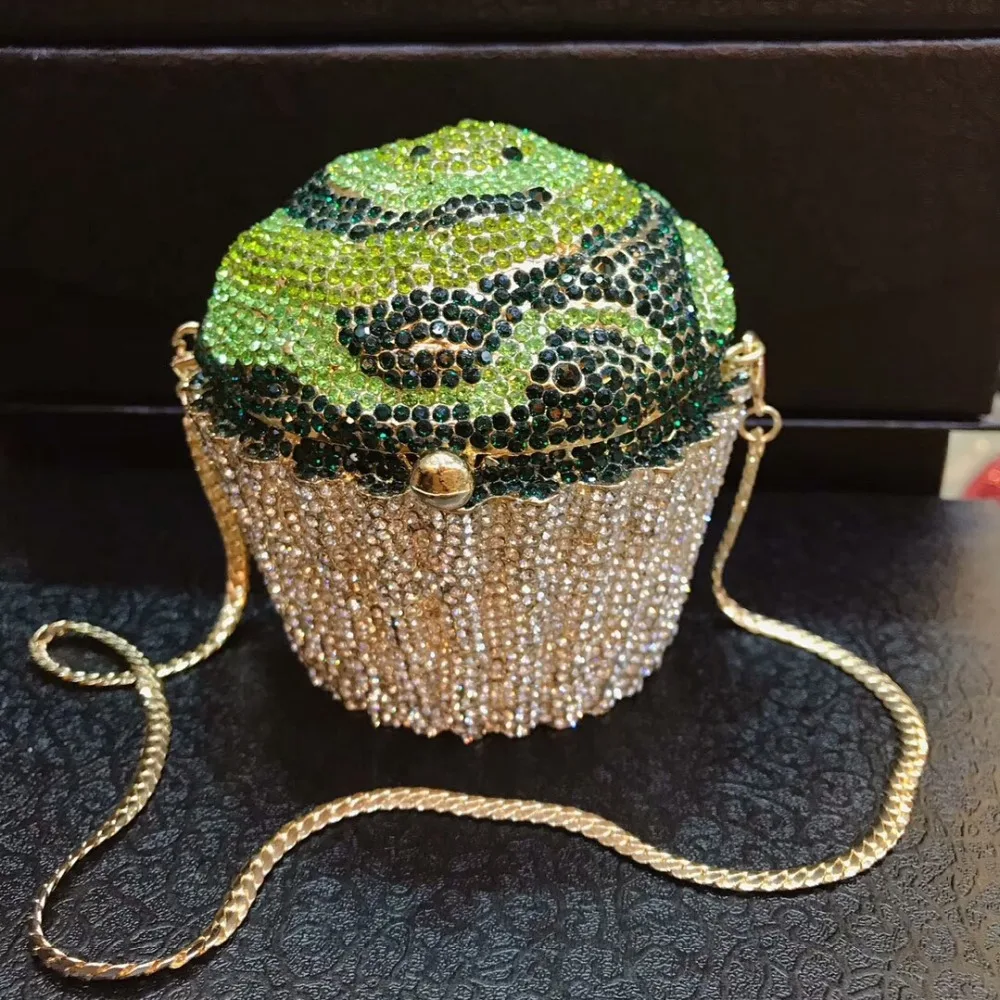 

Women Evening Bags Laides Crystals Diamond cake shape Purses Fashion Round Wedding Box Clutches Purse crossbody messenger bag