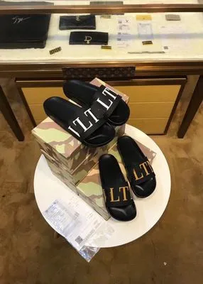Новые брендовые шлепанцы INS 19 VN с буквенным принтом резиновые нескользящая
