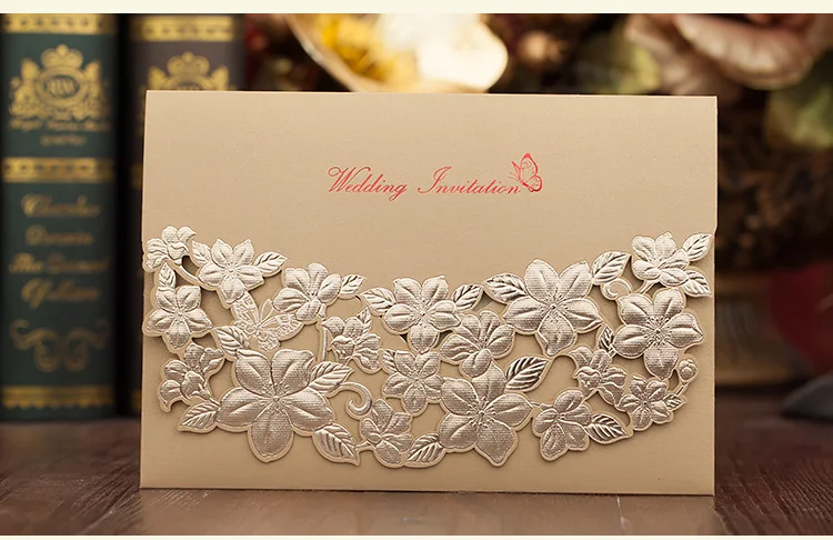 Красное золото тисненый цветок карман свадебные приглашения черный