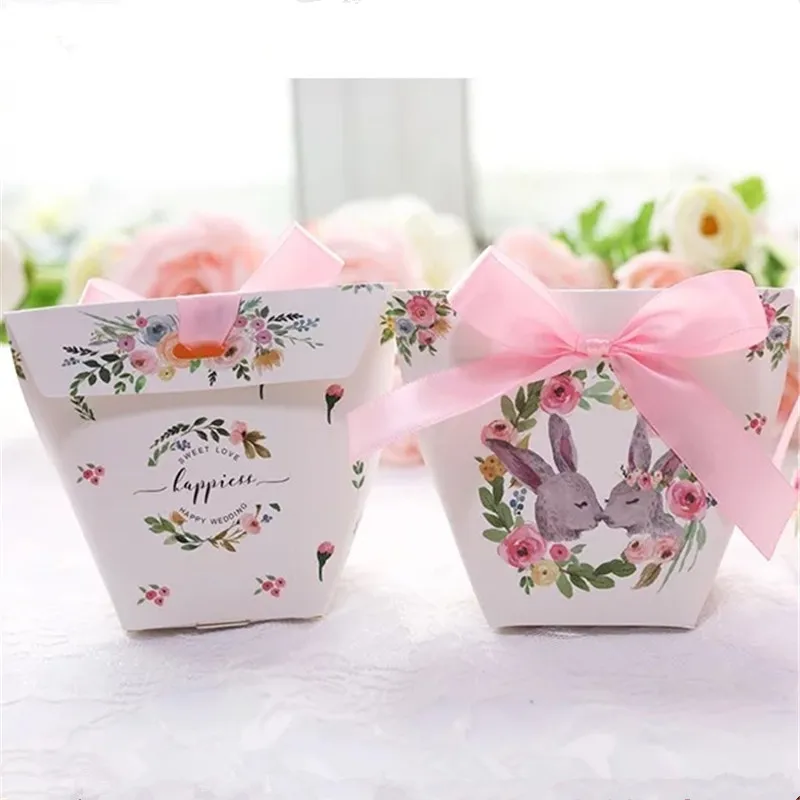 C Creative European Cartoon Unicorn/ Flamingos Candy Boxes Wedding Favors Bomboniera Party Gift Box paper package Candy Bag 30 - Цвет: C