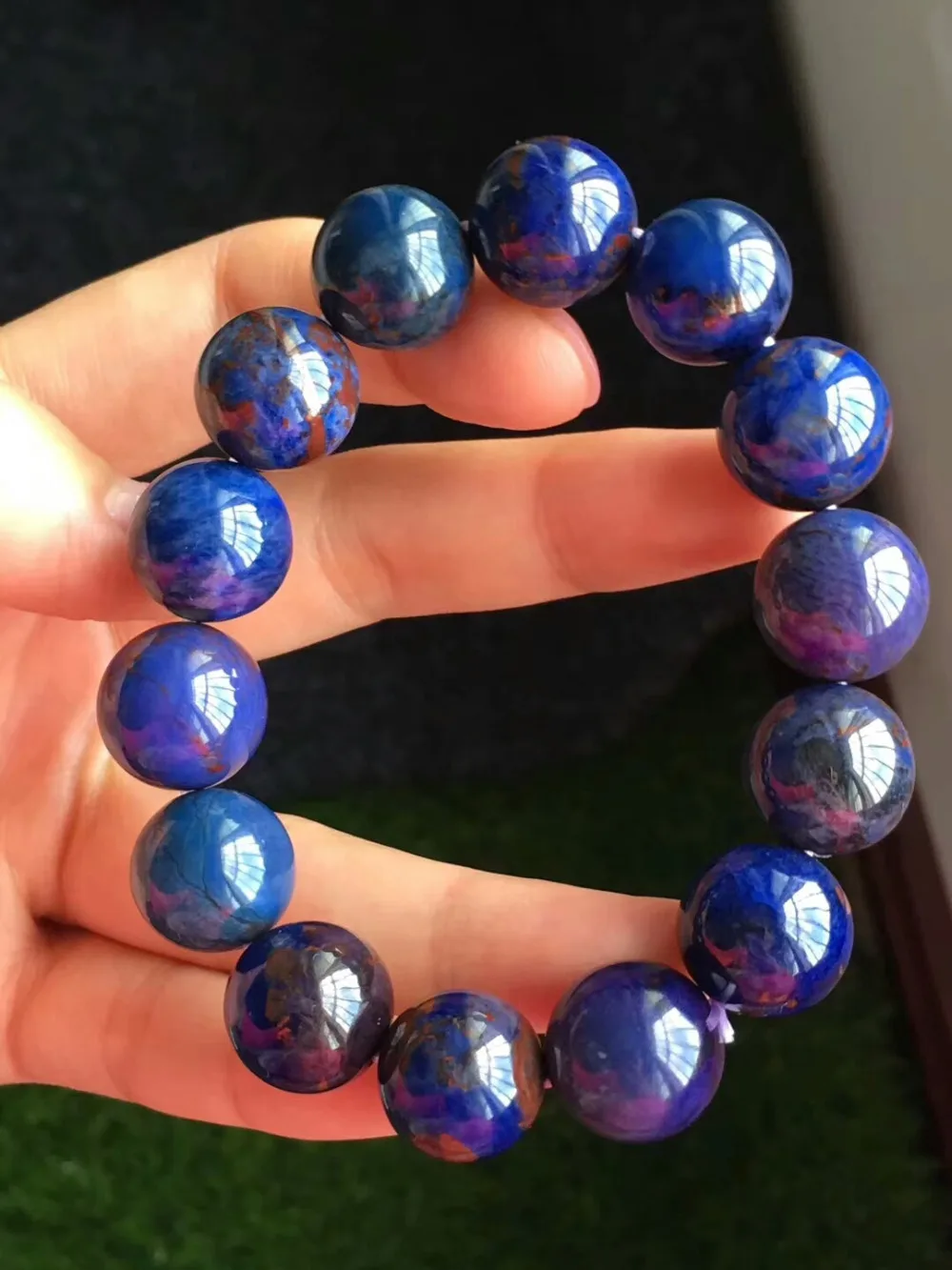 Топ натуральный Королевский синий браслеты из Сугилита Кристалл Sugilite Круглый