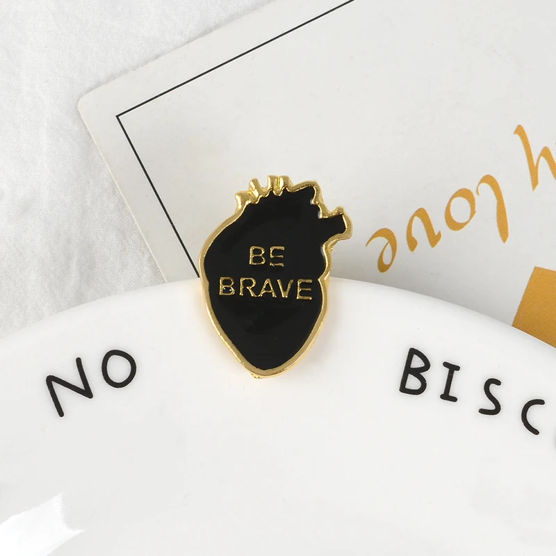 Be Brave Pin вдохновение смелость Анатомическое Сердце сплав эмаль значок брошь
