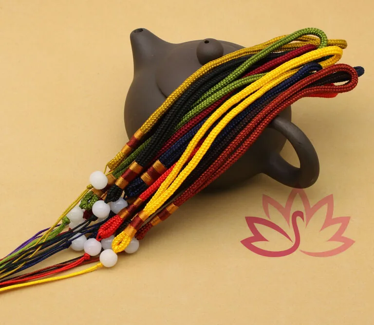 Женская Строка на шнурке общая длина 30 см 12 лампочек | Дом и сад