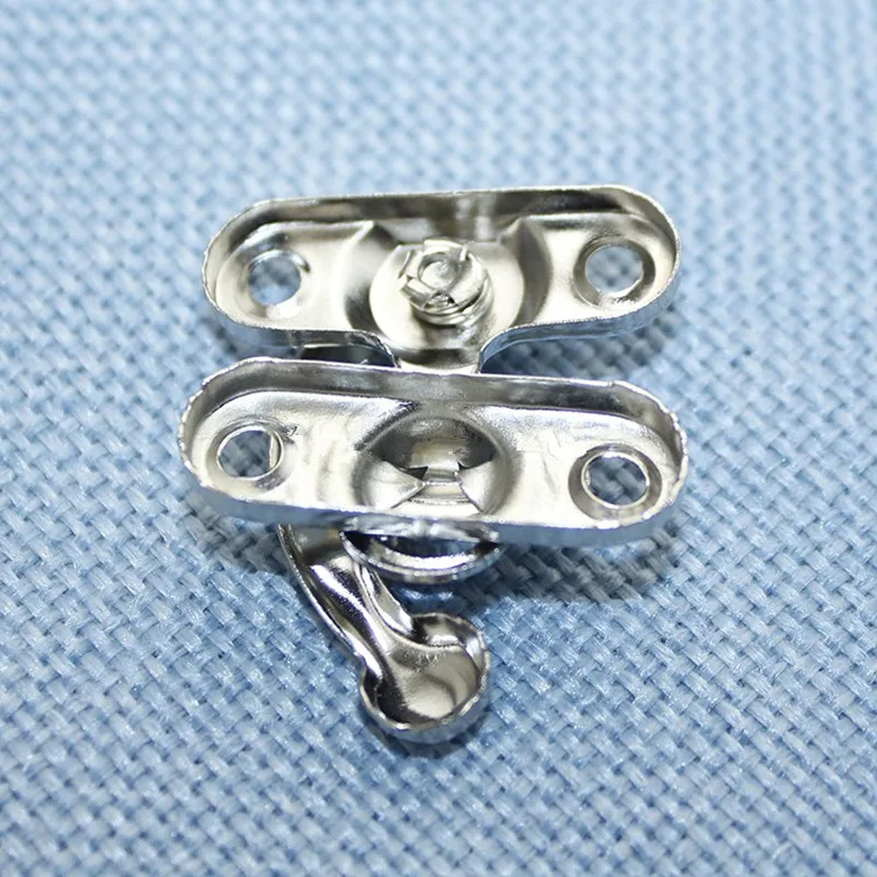 Silver Sewing Bag Iron Clasp Closure Box Chest Suitcase Case Vintage Toggle Latch Buckles 28*33mm 40Sets | Обустройство дома
