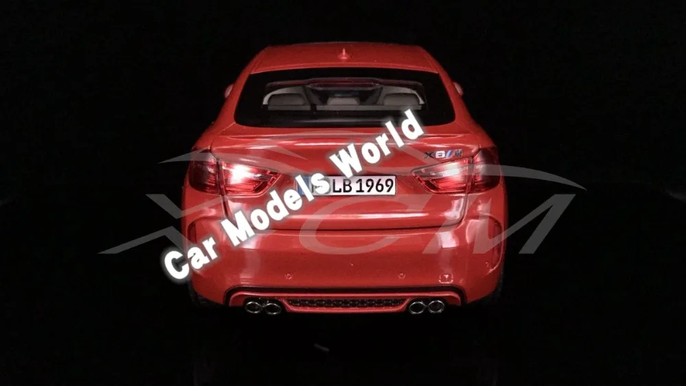 Литая под давлением модель автомобиля для X6M 1:18 (красный) + маленький