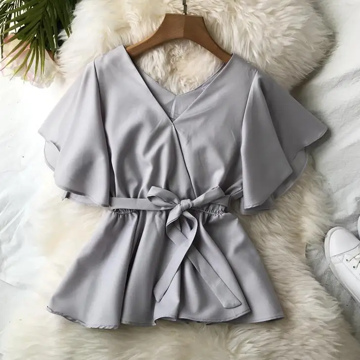 Женская рубашка с v образным вырезом Расклешенным рукавом и высокой