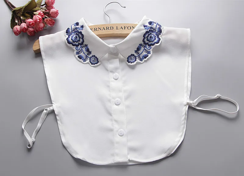 High-grade Retro Embroidered Blue and White Porcelain Fake Korean Collar Shirt Decoration |