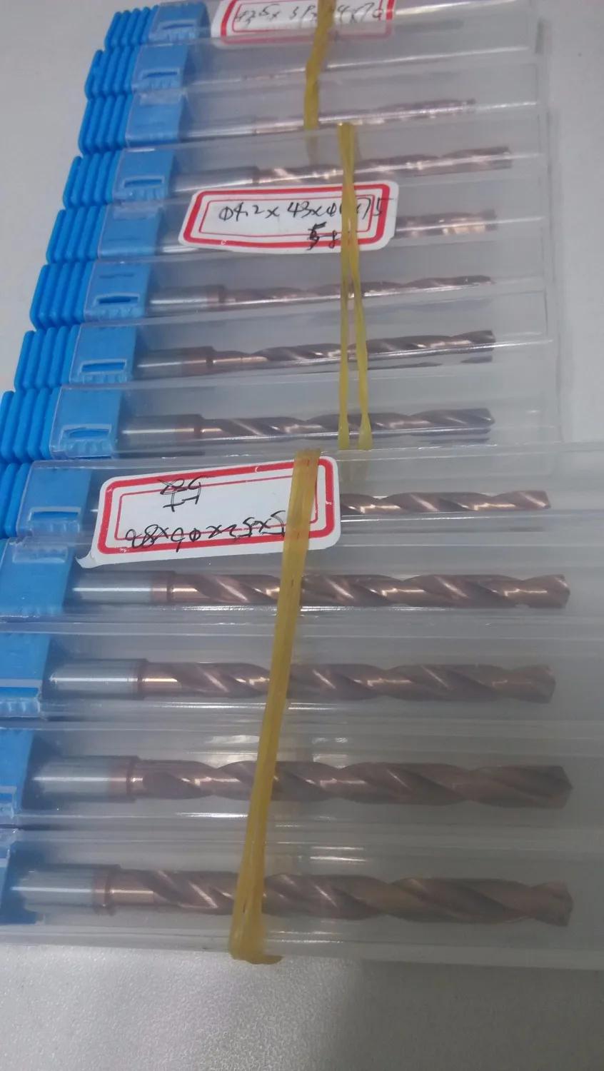 Внутри Хладагент с покрытием из карбида сверло использование для ER держатель