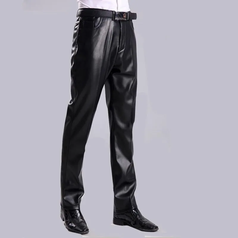 Новинка Зима 2020 мужские утепленные флисовые брюки из искусственной кожи теплые